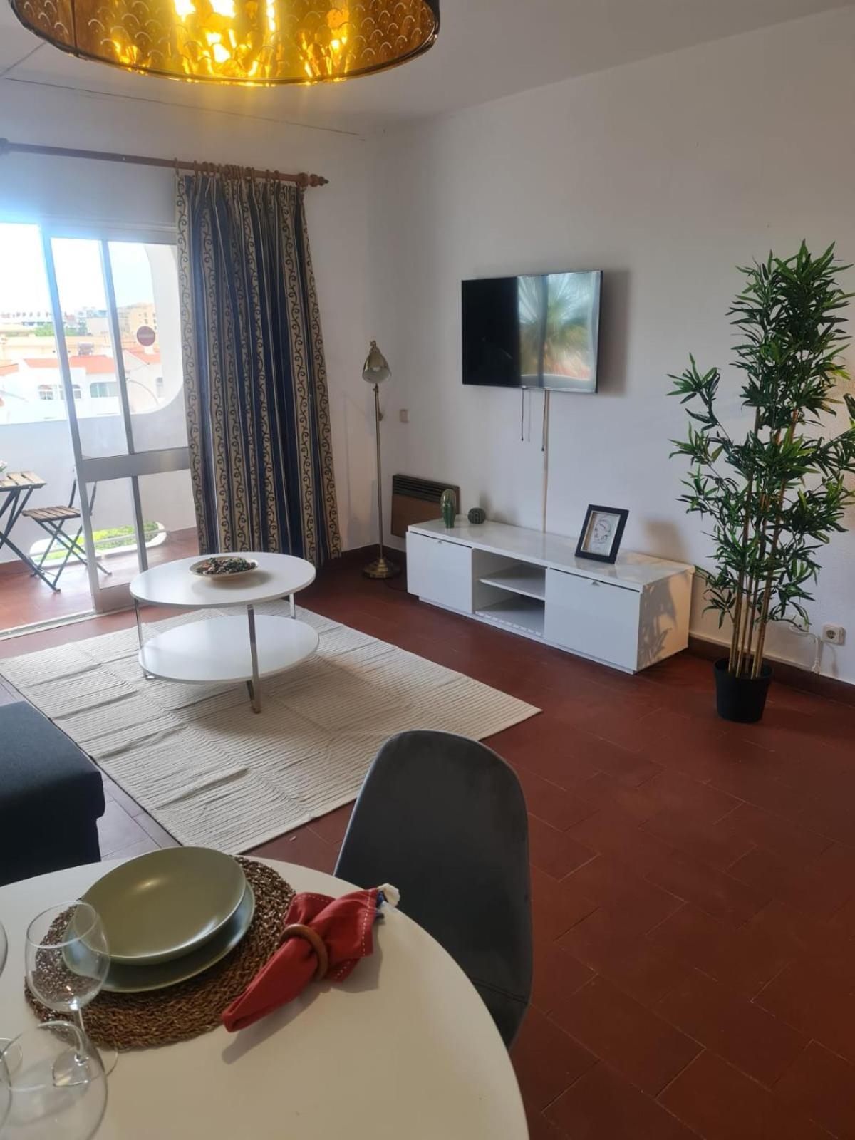 S Soares T1 Sil Choro Apartment *